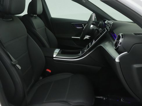 New 2026 Mercedes-Benz C 300 Sedan image 7