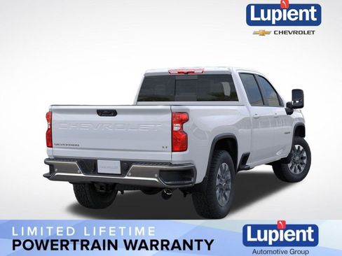 New 2026 Chevrolet Silverado 3500 LT image 4