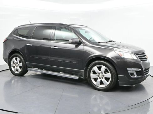 Used 2016 Chevrolet Traverse LT w/ Style and Technology Package AWD/4WD image 7