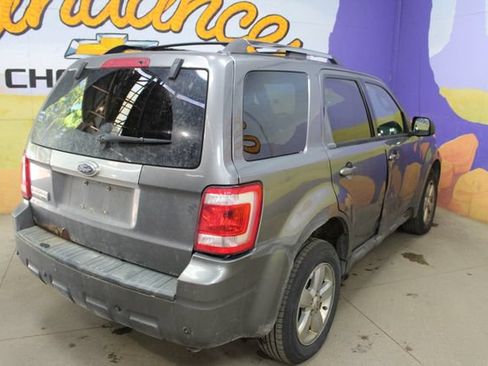 Used 2009 Ford Escape Limited FWD image 8