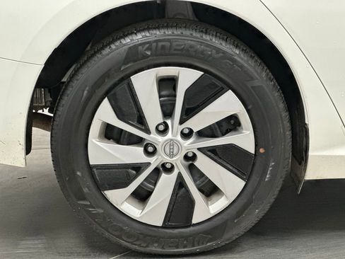 Used 2024 Nissan Altima 2.5 S image 24