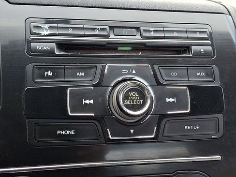 Used 2013 Honda Civic LX image 16