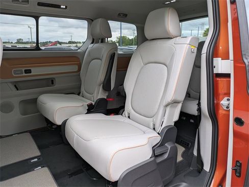 New 2025 Volkswagen ID. Buzz Pro S Plus image 16