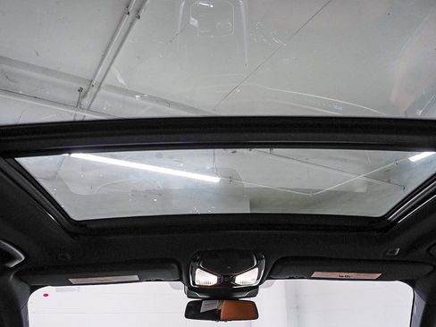 Used 2024 BMW X5 sDrive40i w/ Parking Assistance Package image 18