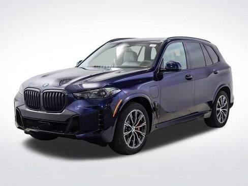 New 2026 BMW X5 xDrive50e w/ M Sport Package AWD/4WD image 1