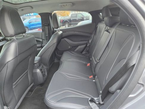 Used 2021 Ford Mustang Mach-E Premium image 10