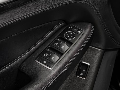 Used 2018 Mercedes-Benz GLE 43 AMG 4MATIC image 37