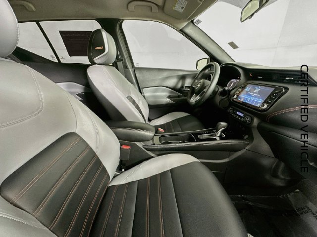 Certified 2024 Nissan Kicks SR w/ SR Premium Package FWD image 28