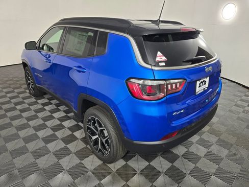 New 2026 Jeep Compass Limited AWD/4WD image 6