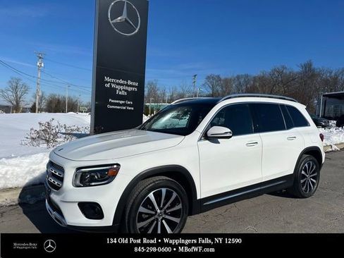 Certified 2022 Mercedes-Benz GLB 250 4MATIC image 1