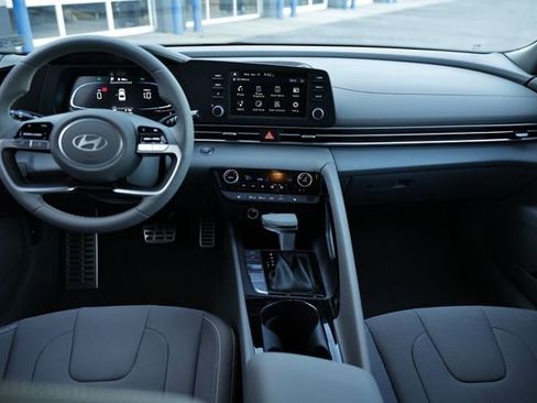 New 2026 Hyundai Elantra SEL Sport image 10