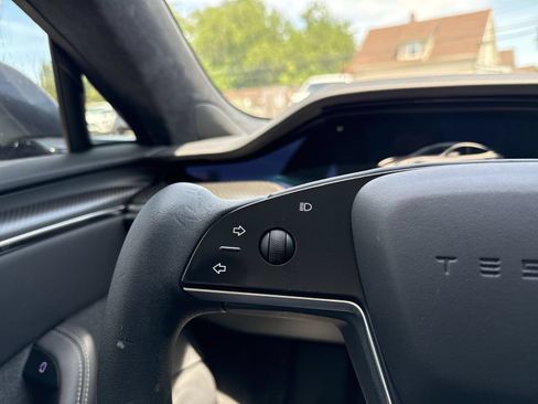 Used 2022 Tesla Model S Plaid AWD/4WD image 27