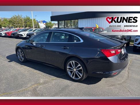 Used 2023 Chevrolet Malibu LT w/ Driver Confidence Package FWD image 8