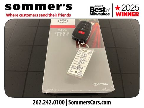 Used 2024 Toyota RAV4 SE w/ Convenience Package AWD/4WD image 25