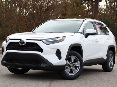 New 2025 Toyota RAV4 XLE