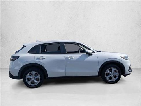 Used 2025 Honda HR-V LX image 4