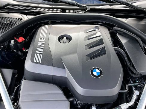 Certified 2026 BMW 430i Convertible w/ Premium Package image 31