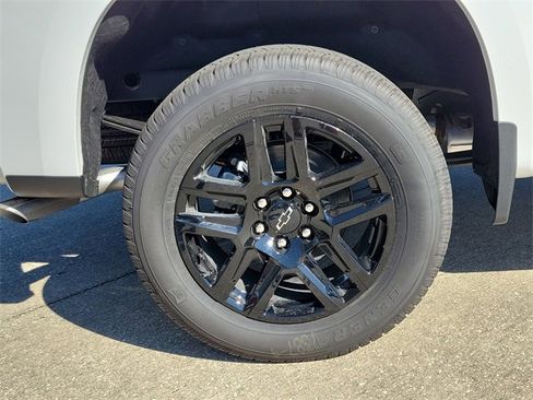 New 2026 Chevrolet Silverado 1500 Custom image 7