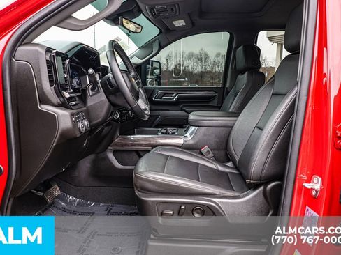 Used 2024 Chevrolet Silverado 2500 LTZ w/ LTZ Premium Package image 19