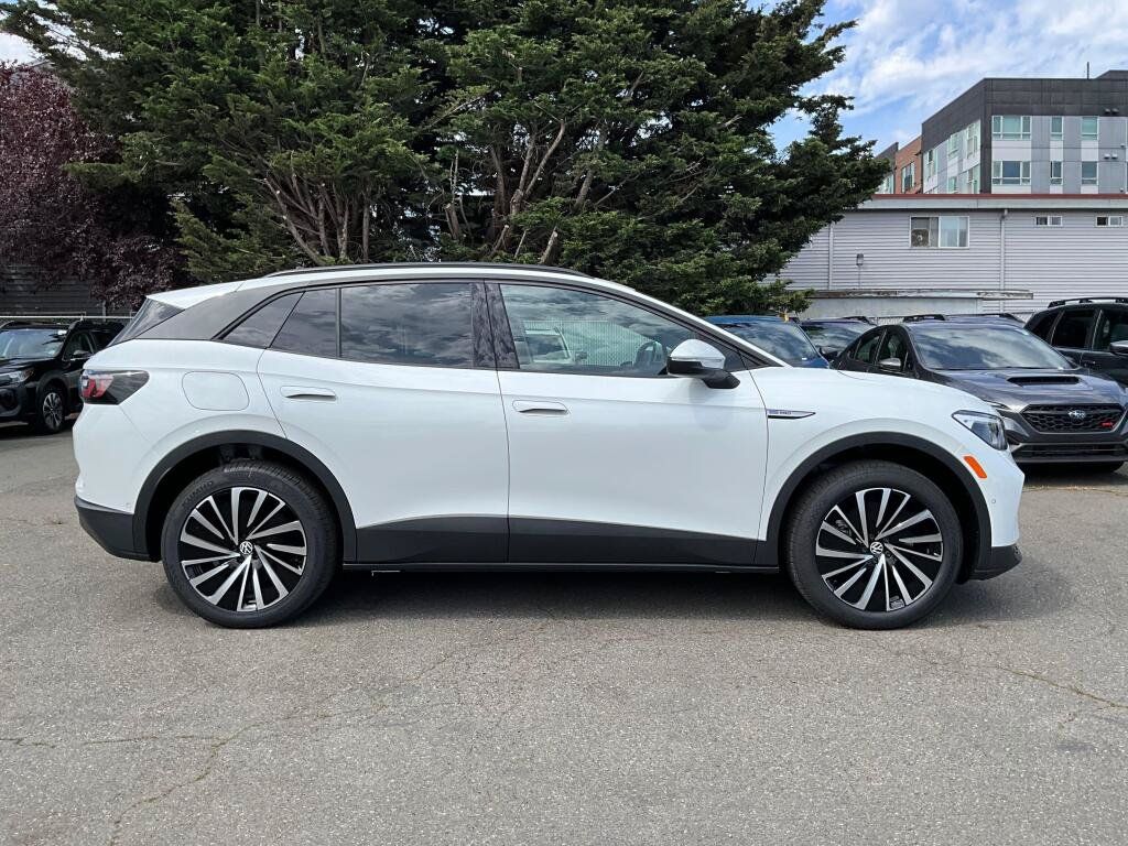 New 2026 Volkswagen ID.4 Pro AWD/4WD image 9