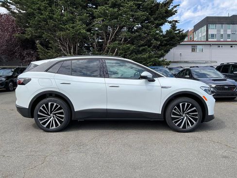 New 2026 Volkswagen ID.4 Pro AWD/4WD image 9