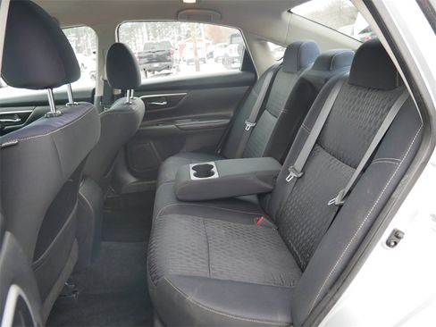 Used 2018 Nissan Altima 2.5 SV image 11