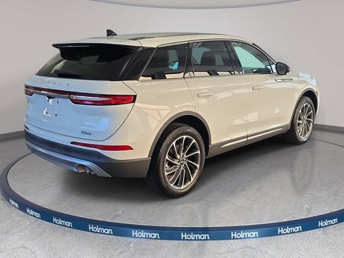 Used 2023 Lincoln Corsair AWD w/ Equipment Group 101A image 6