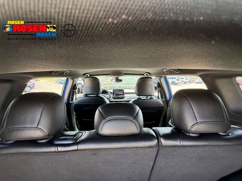 Used 2025 Jeep Compass Limited AWD/4WD image 29