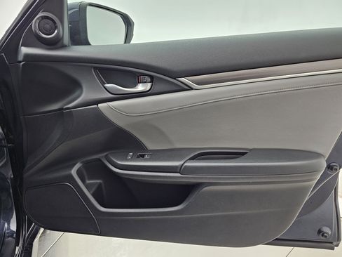 Used 2020 Honda Civic EX-L image 16