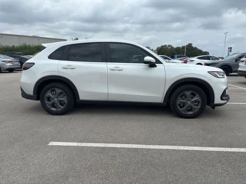 Used 2026 Honda HR-V LX image 6