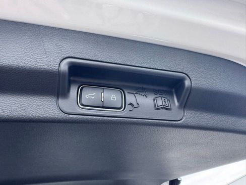 Used 2026 Ford Explorer ST AWD/4WD image 16