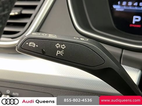 Used 2025 Audi Q5 2.0T Premium Plus w/ Premium Plus Package AWD/4WD image 24