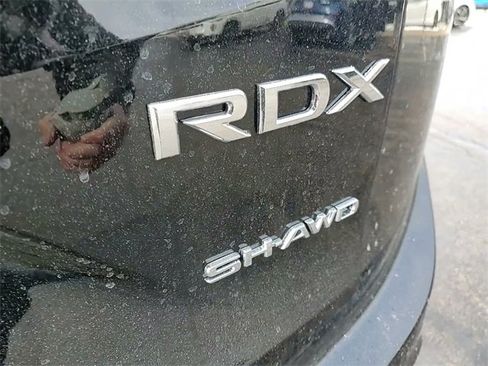 New 2026 Acura RDX SH-AWD image 6