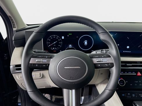 Certified 2025 Hyundai Tucson SEL image 12