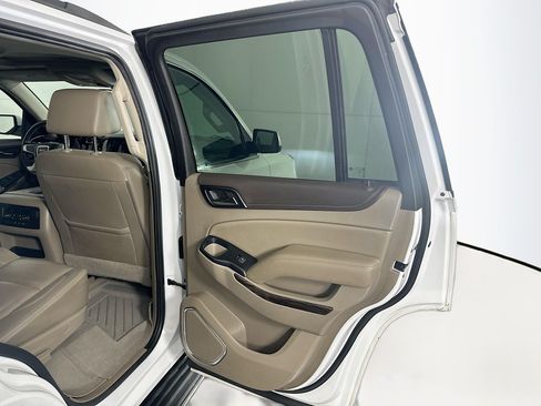 Used 2020 GMC Yukon SLT w/ Open Road Package AWD/4WD image 33