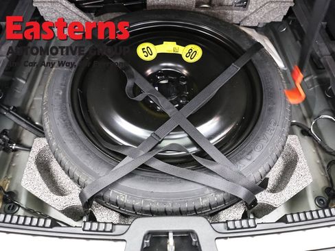 Used 2019 Volvo XC60 T6 Momentum w/ Premium Package image 25