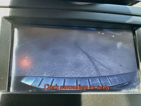 Used 2014 Toyota Prius V Three FWD image 15