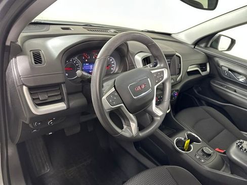 Used 2023 GMC Terrain SLE w/ Driver Convenience Package image 13