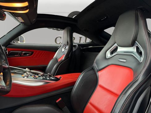 Used 2017 Mercedes-Benz AMG GT S image 9