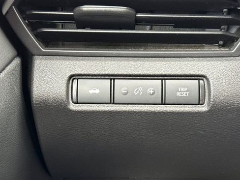 Used 2023 Nissan Altima 2.5 SV image 37