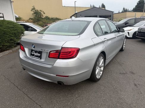 Used 2011 BMW 535i Sedan RWD image 3