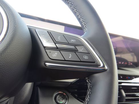 New 2025 Buick Enclave Preferred w/ Power Package image 24