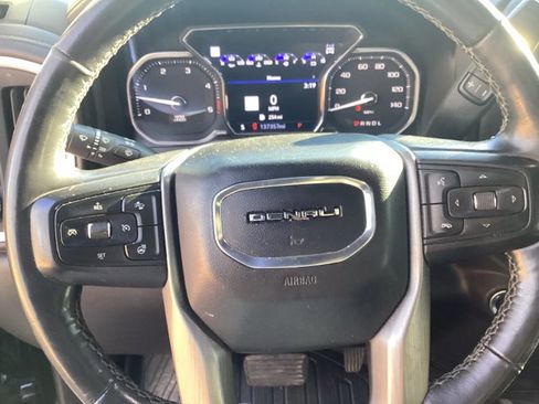 Used 2021 GMC Sierra 2500 Denali w/ Denali Ultimate Package image 23