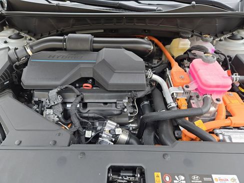 Used 2025 Hyundai Tucson Blue image 21