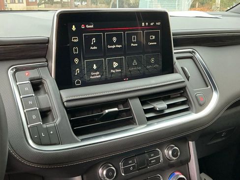 Used 2023 GMC Yukon SLT w/ SLT Luxury Package image 42