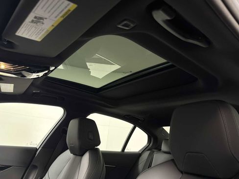 New 2026 BMW 530i xDrive w/ Premium Package image 18