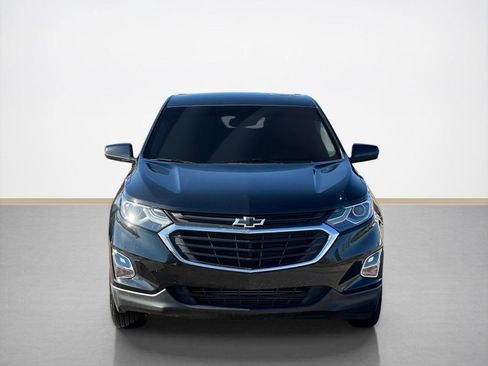 Used 2019 Chevrolet Equinox LT image 2