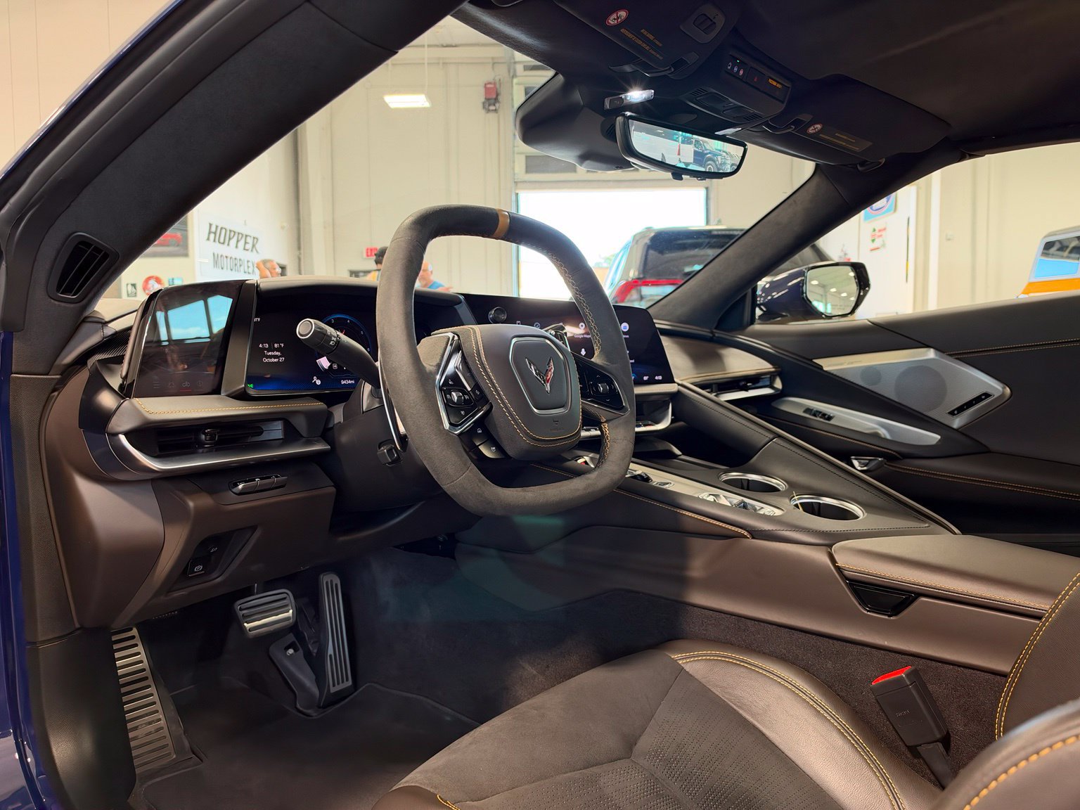 Used 2026 Chevrolet Corvette Stingray Premium Conv w/ Z51 Performance Package RWD image 23