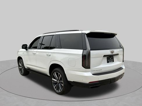 Used 2025 Cadillac Escalade Sport w/ Touring Package AWD/4WD image 10