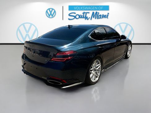 Used 2022 Genesis G70 3.3T RWD image 7